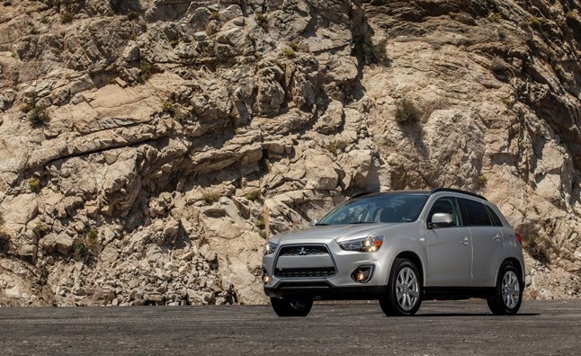 Atnaujintas „Mitsubishi Outlander Sport“, kaina nuo 19 170 USD