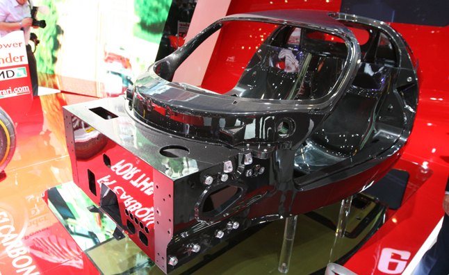 Tai yra „Ferrari F70“, na… jo dalis