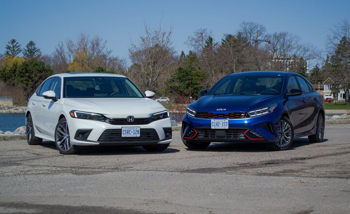 „Honda Civic“ ir „Kia Forte“ palyginimas: kompaktiško sedano akistata